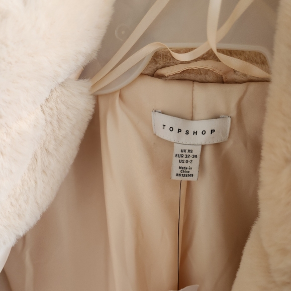 NWT Faux Fux Double Breasted Coat - Picture 10 of 15